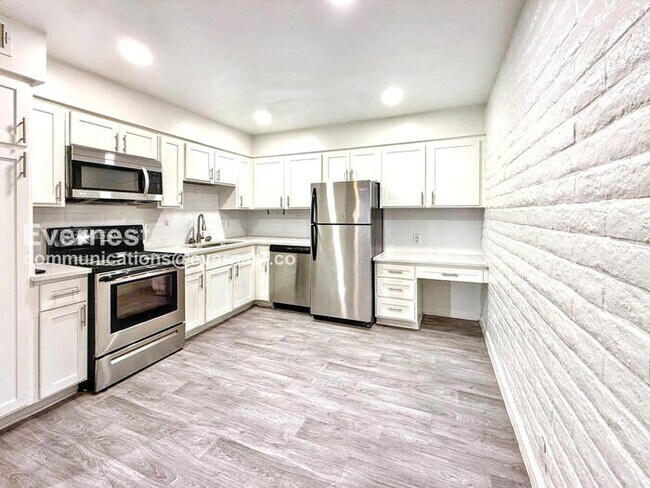 Photo - 534 E Huntington Dr Unidad 12