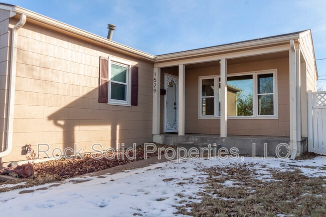 Photo - 1529 Walnut Dr