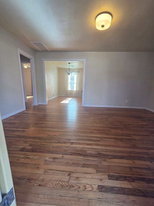 Photo - ?Cute Home in Norman 7 minutes from OU Campus! ?