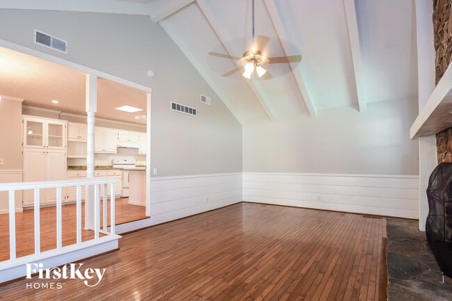 Photo - 1348 Arden Dr SW