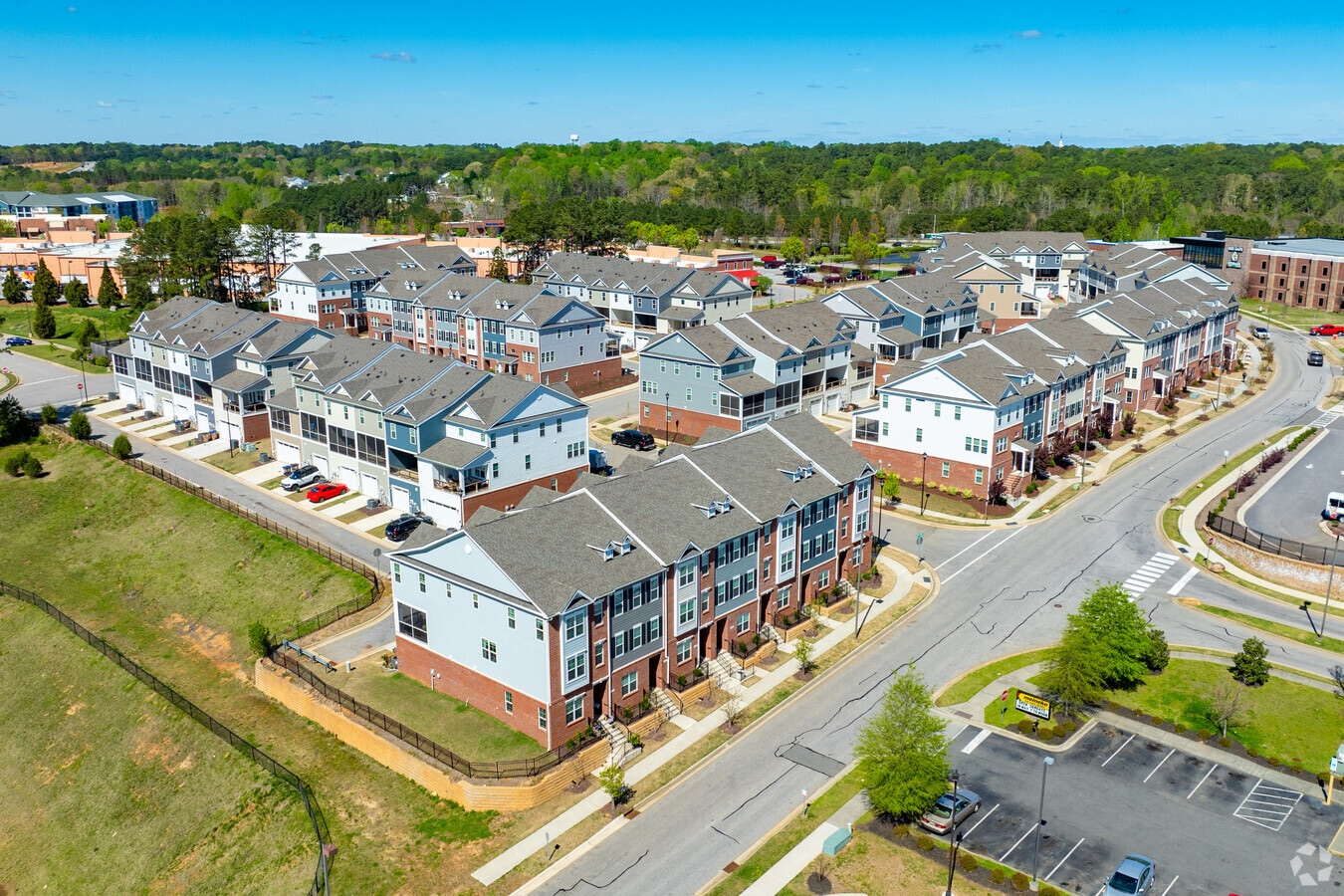 Building Overview - Townes at Gateway Commons