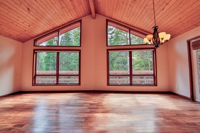 Photo - 330 Wilderness Dr Unit Main House