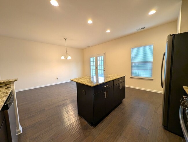 Photo - Beautiful Townhome Located in the City Park Community!