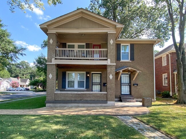 Building Photo - 2 bedroom, 1 bath near Jackson and Maury /... Rental