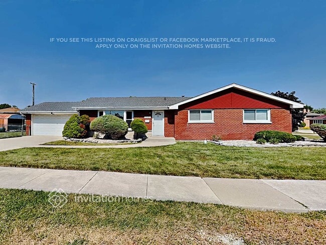 Building Photo - 7648 S Oconto Ave Rental