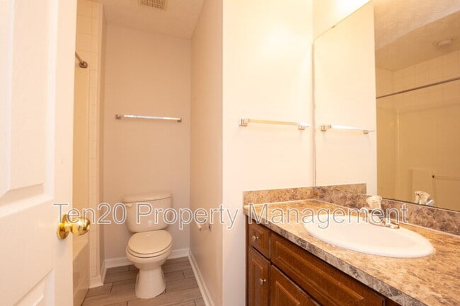 Photo - 6020 White Pine Dr