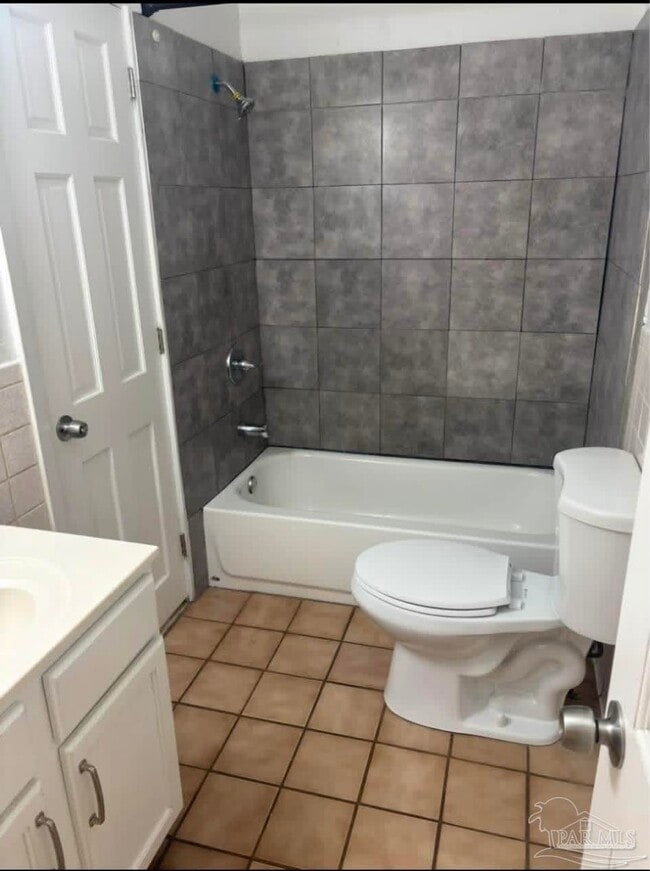 Photo - 4500 E Montclair Rd