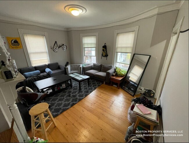 Photo - 133 St Alphonsus St Unit 3
