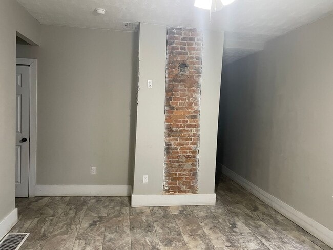 Photo - WNorthSt812-814 Unidad 812