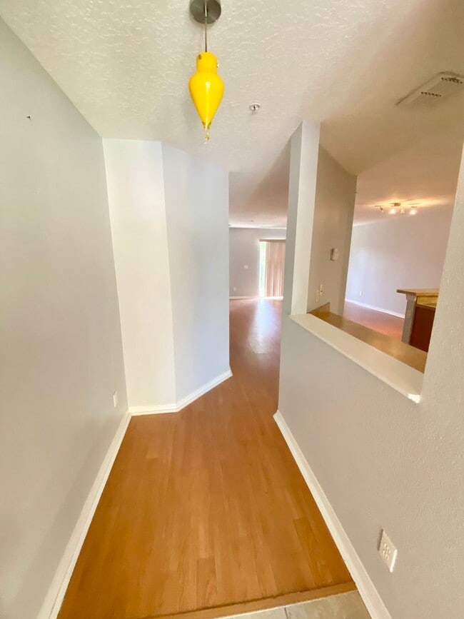 Photo - 3/2.5 Townhouse For Rent in SouthMeadow