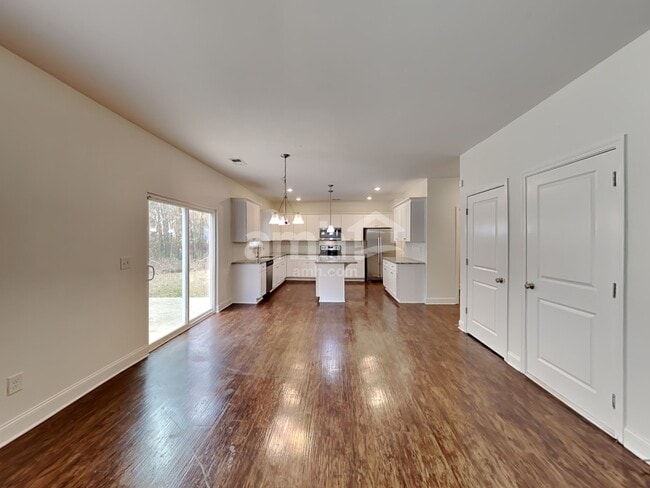 Photo - 456 Pearson Cir