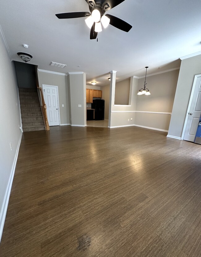 Spacious 3-Bed Townhouse in Raleigh