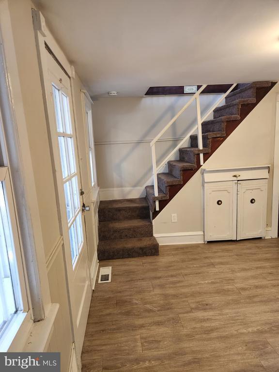 Photo - 73 E Branch Ave