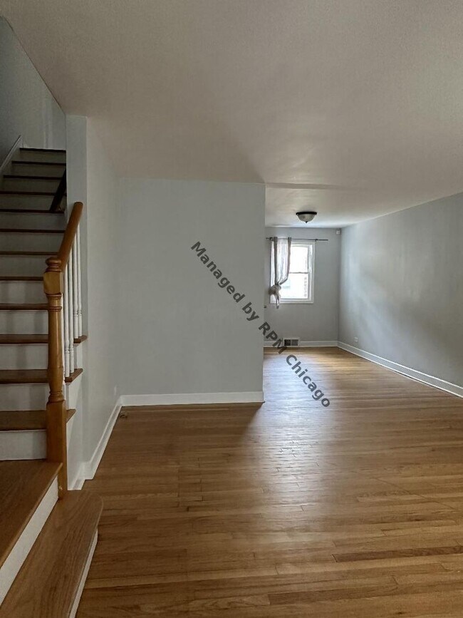Photo - 1420 N Harlem Ave