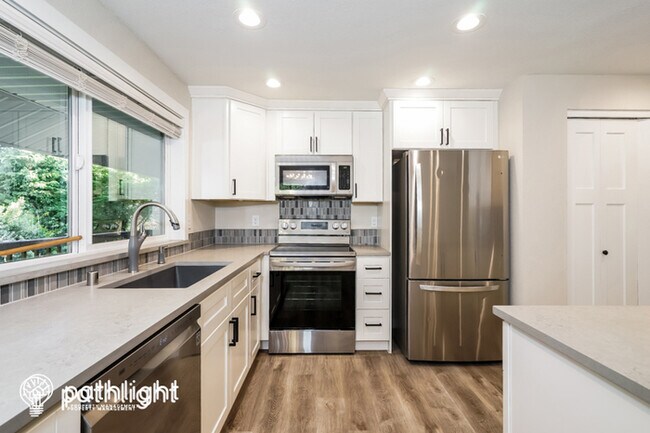 Photo - 3899 Se Harriet Street, Port Orchard, WA, ...