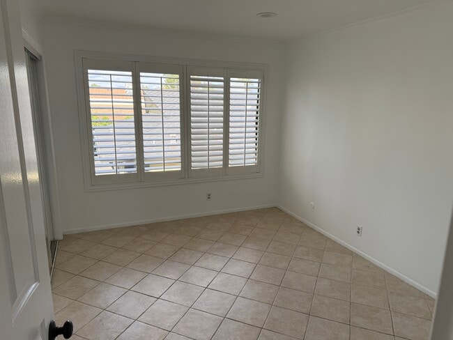 Photo - 4500 Whitsett Ave Unit 6