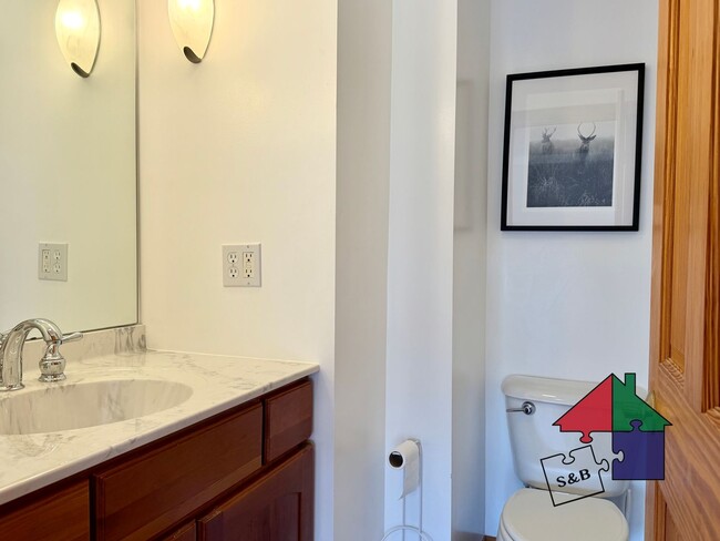 Photo - 112 Main St Unidad 7