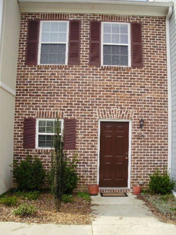 Nice town home in a great location... - Nice town home in a great location...