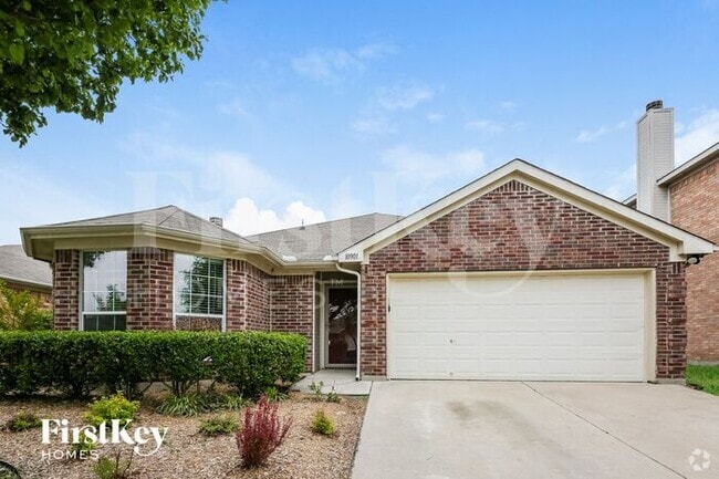 Building Photo - 10901 Braemoor Dr Rental