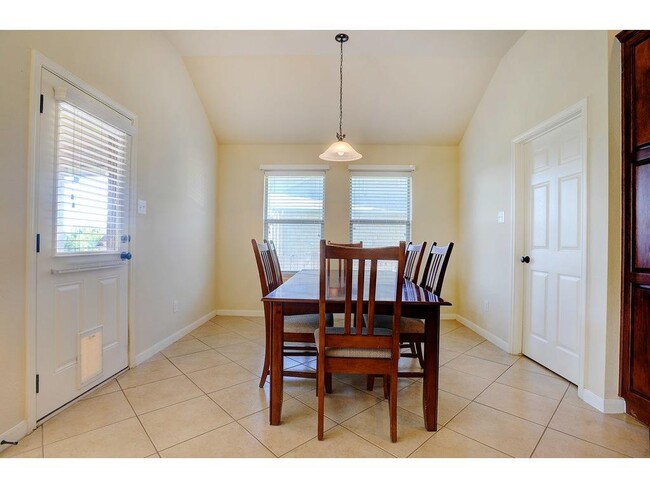 Photo - 4333 Angelico Ln