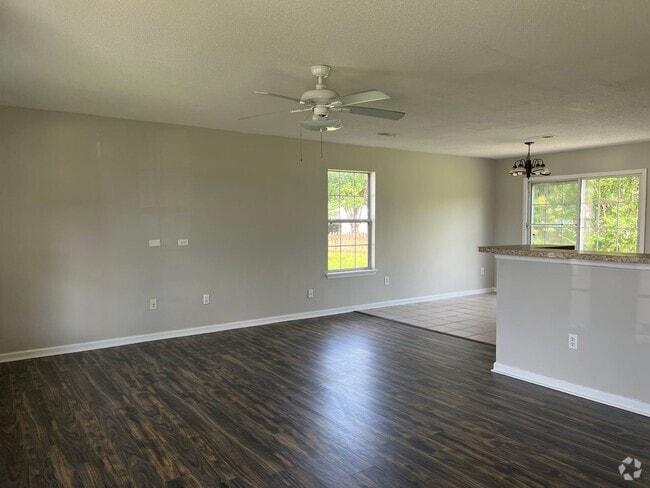 Building Photo - SOUTHGATE @ CAROLINA FOREST Rental