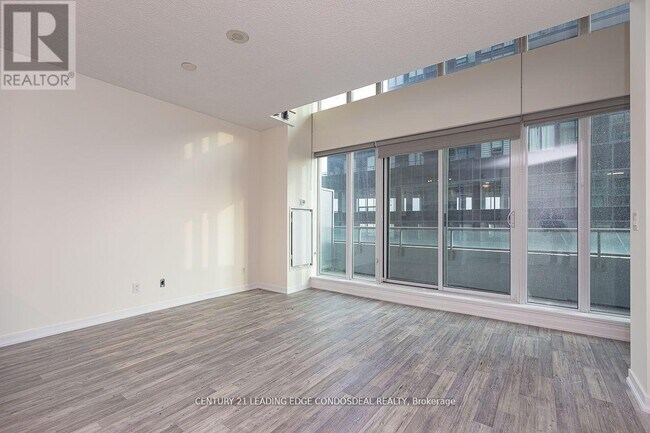 Photo - 150 E Liberty St Unité 612