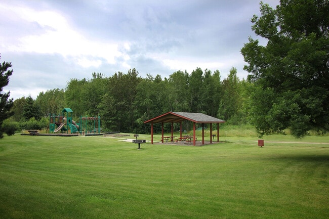 Mountain Manor Apartments