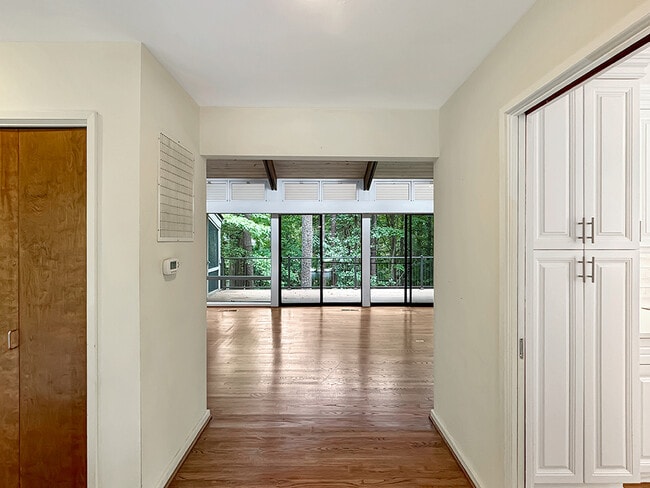 609 Indian Springs Ct