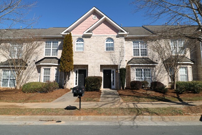 Photo - 310 Summergate Dr Townhome