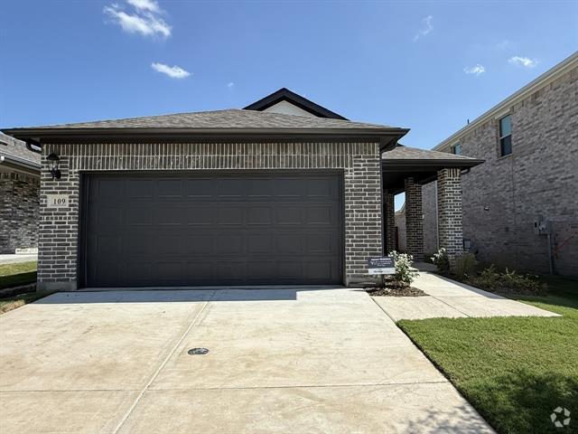 Building Photo - 109 Greenbriar Dr Rental