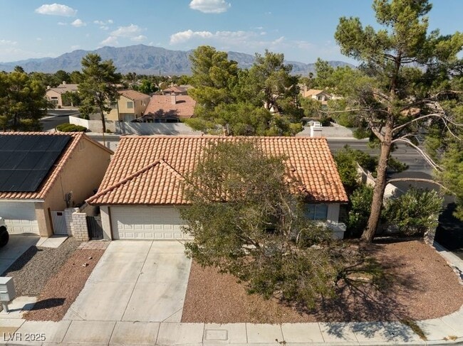 Building Photo - 1620 Desert Ridge Ave Rental