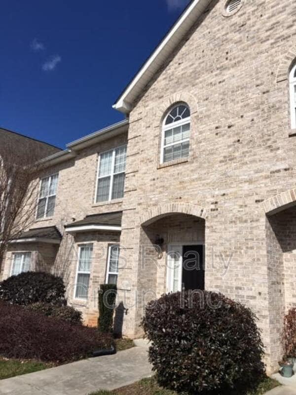 Photo - 378 Summergate Dr