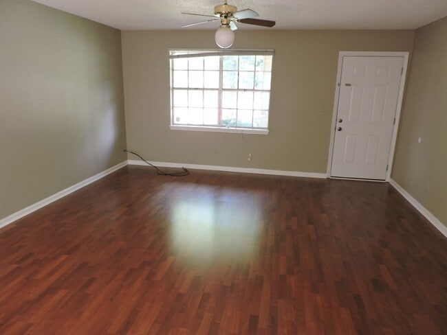 Photo - Nice 3 bedroom 1 bath home in Cottondale