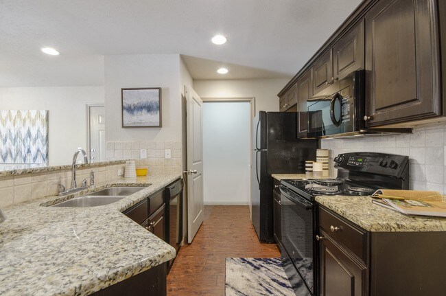 11th Street Flats Apartments For Rent in Waco, TX