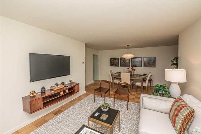 Photo - 13 Captains Dr