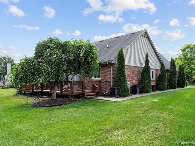 Photo - 37670 Kingsburn Dr