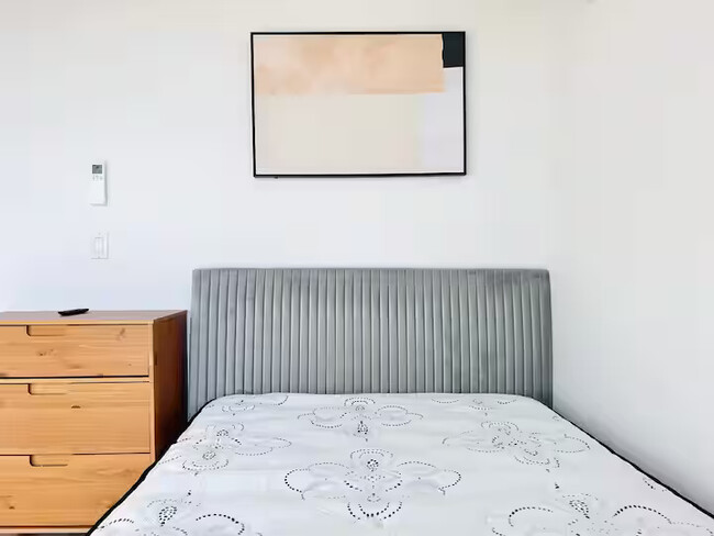 Photo - New HDTV room,  tons of natural light # 323 Unit 6A