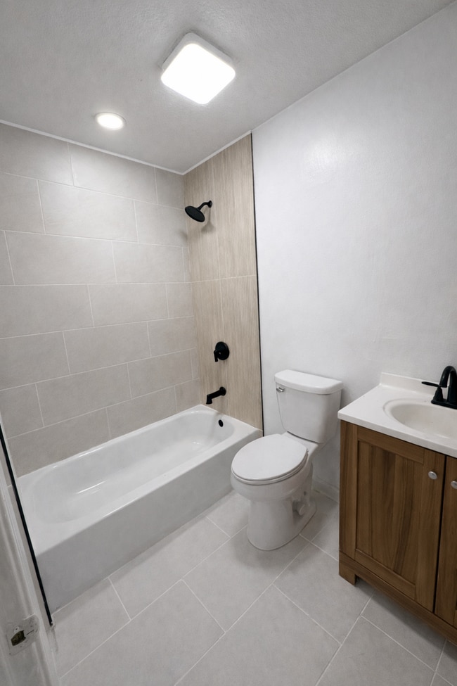 Photo - 5964 Gilman Way