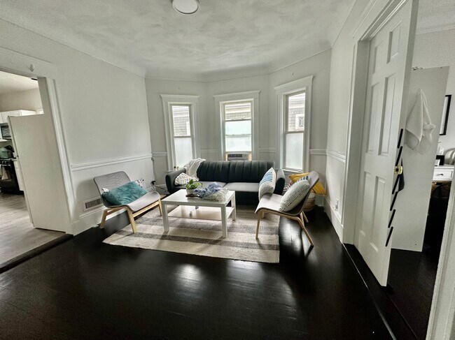 Photo - 33 Teele Ave Apartments Unit 1