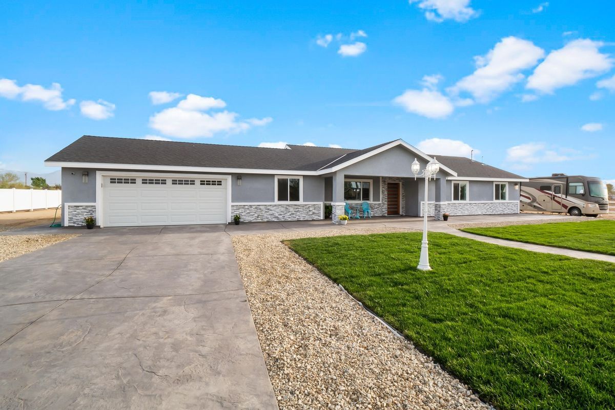 Photo - 10150 E Ave Q12