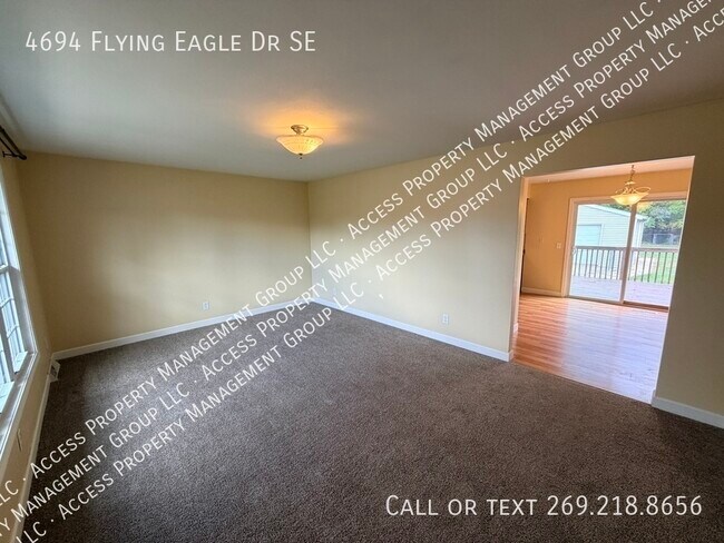 Photo - 4694 Flying Eagle Dr SE