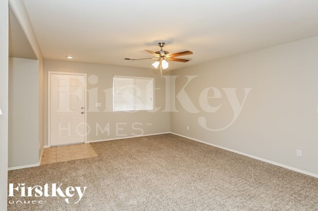 Photo - 7225 N Harbow Ridge Pl
