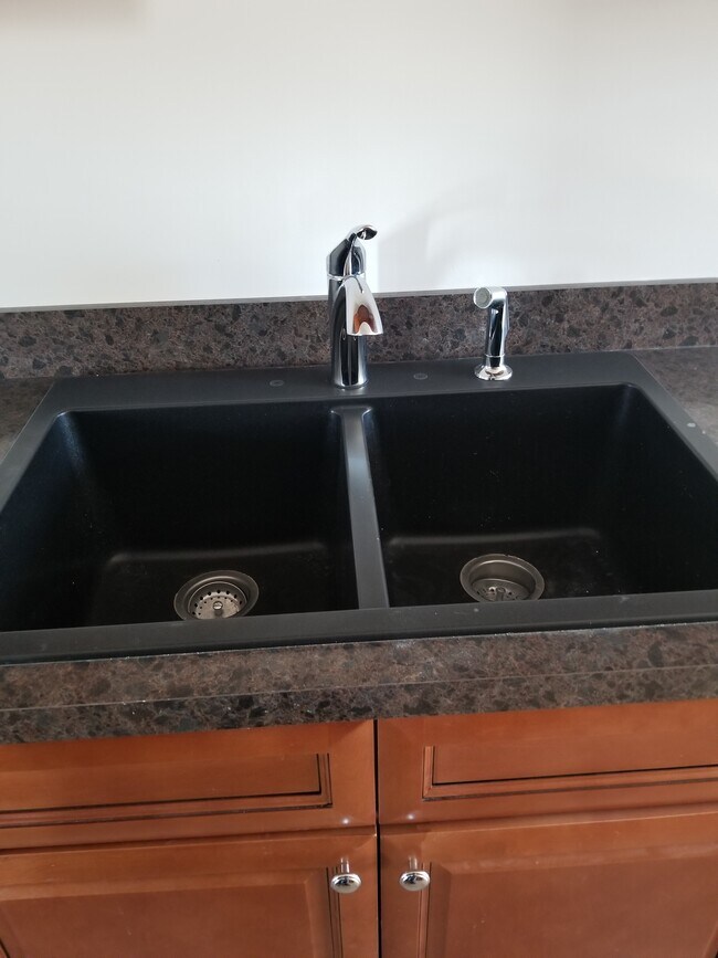 Photo - 263 Central St Unidad 3R