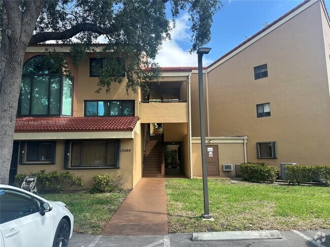 Building Photo - 15489 N Miami Lakeway Unit 307 Rental