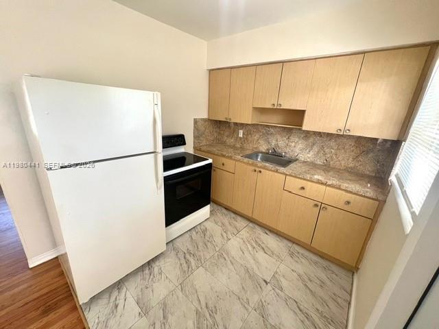 Photo - 700 NE 85th St Unit 15