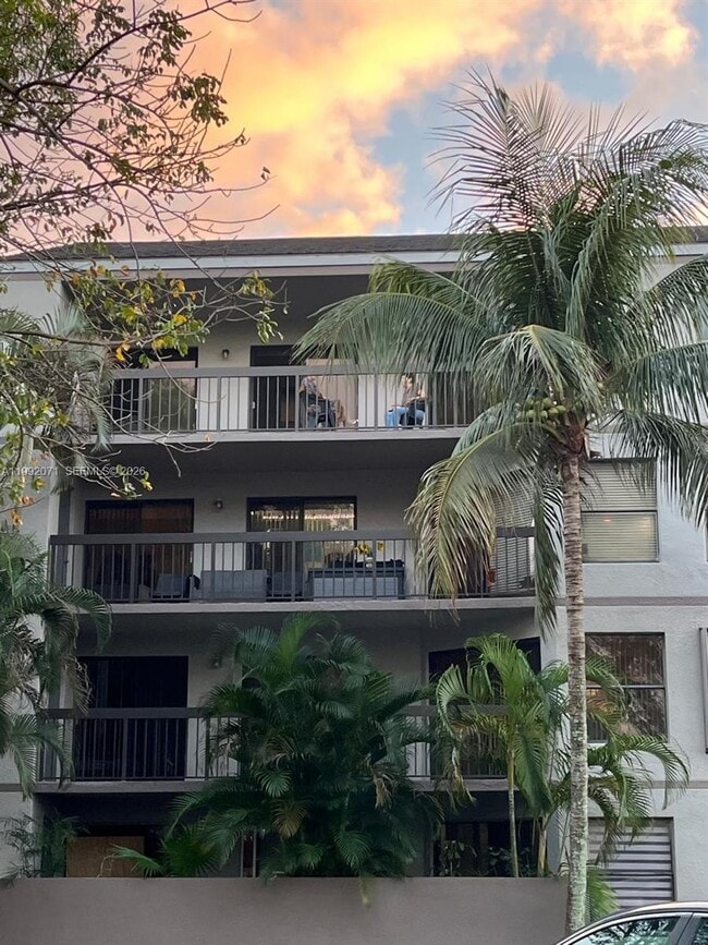 Photo - 8810 SW 132nd Pl Unit 409DN