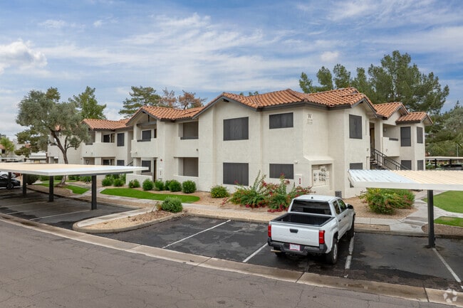 Photo - Vetra Chandler