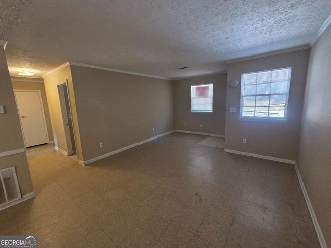 Photo - 897 6 Oaks Cir