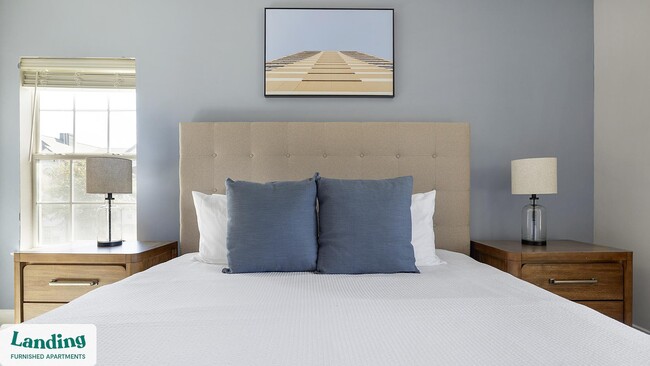 Photo - 100 Crossing Blvd Unit 1116