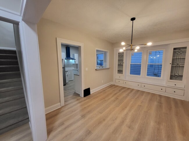 Photo - 1551 Alameda Ave